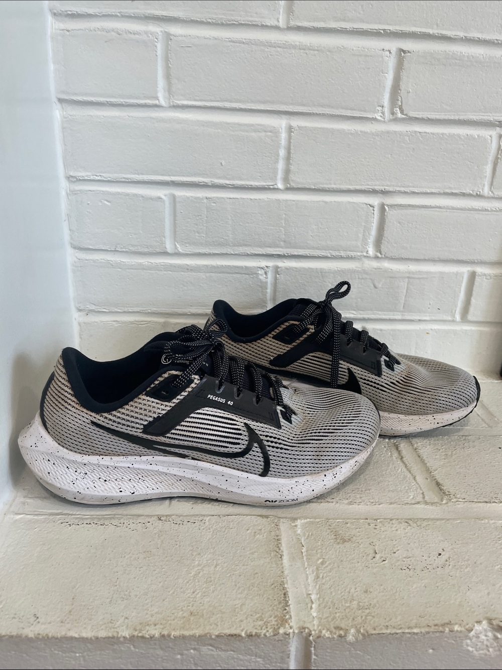 Nike - (WMNS) Nike Air Zoom Pegasus 40 White Black Speckled